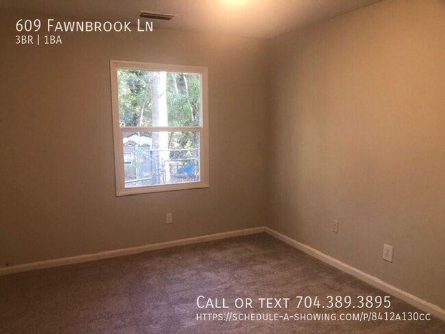 Building Photo - 609 Fawnbrook Ln