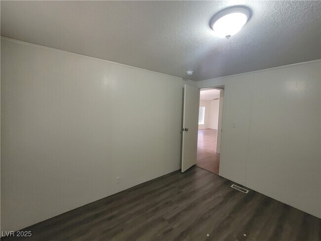 Building Photo - 3021 Borax Ave