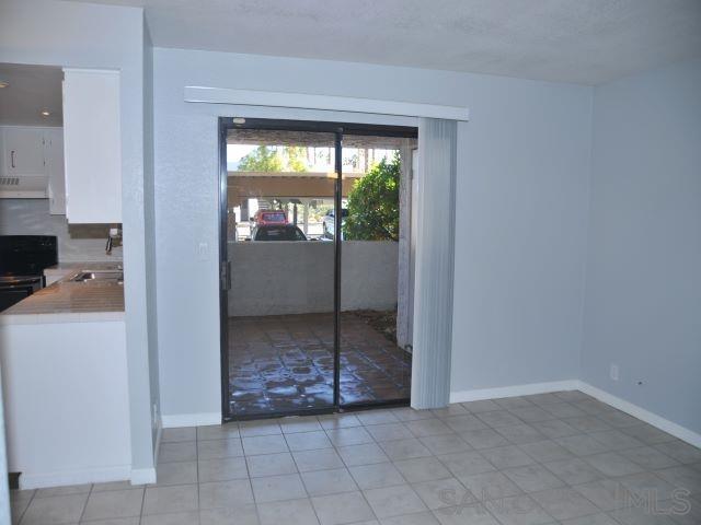 Building Photo - 5301 E Waverly Dr
