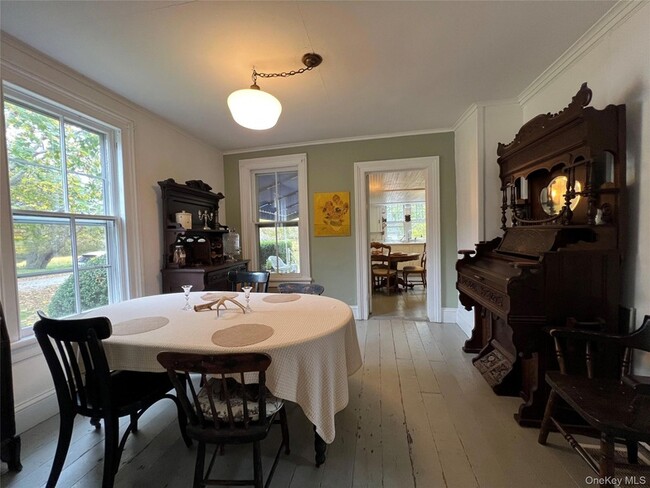 Building Photo - 11930 Main Rd