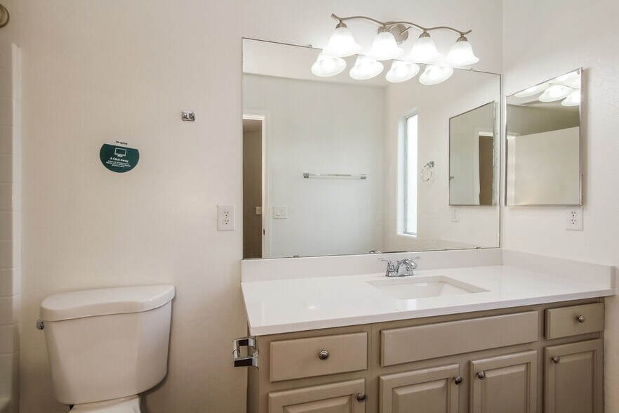 Building Photo - 7225 S 37th Glen