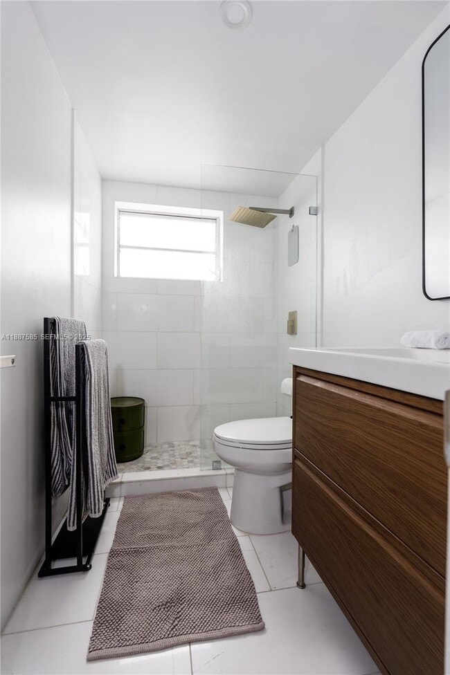 Building Photo - 525 Meridian Ave