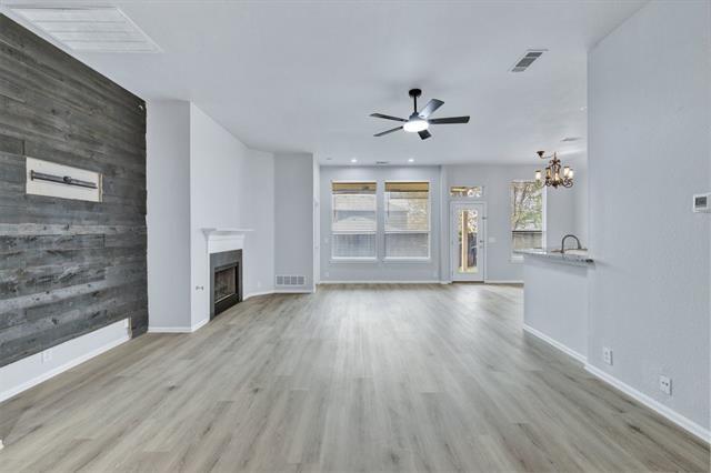 Building Photo - 2808 Cedar Ridge Ln