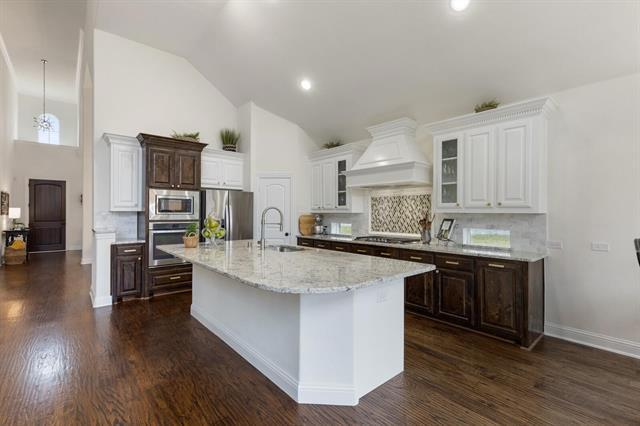 Building Photo - 8616 Tuscan Oaks Dr