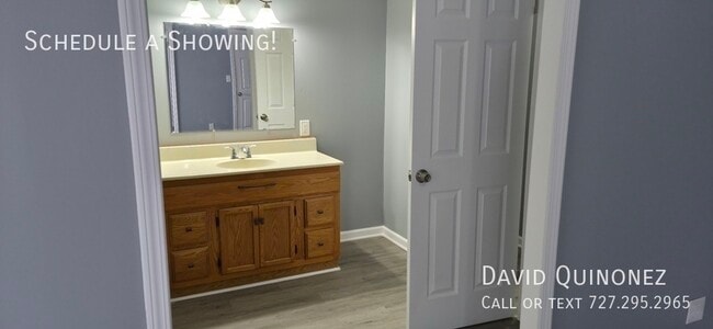 Building Photo - 168 Dayflower Cir