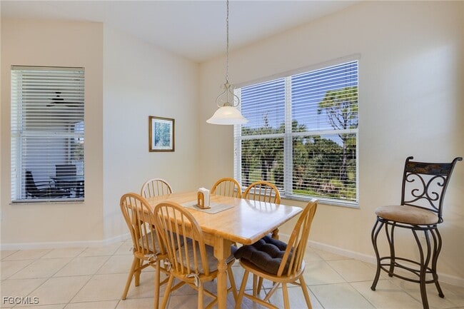 Building Photo - 17477 Old Harmony Dr