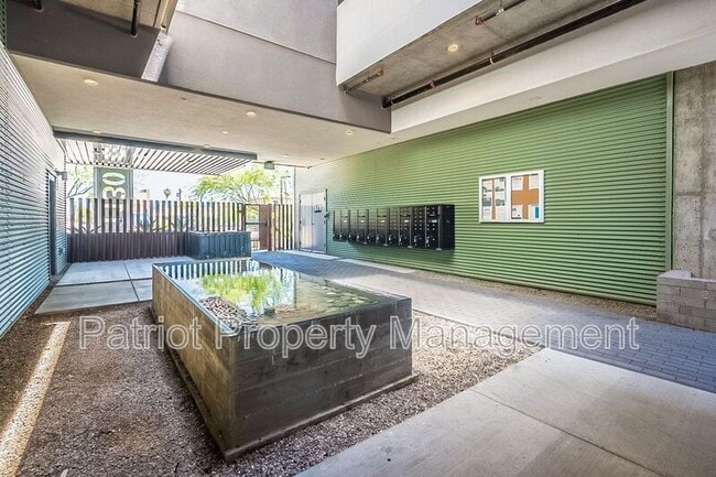 Building Photo - 1130 N 2nd St