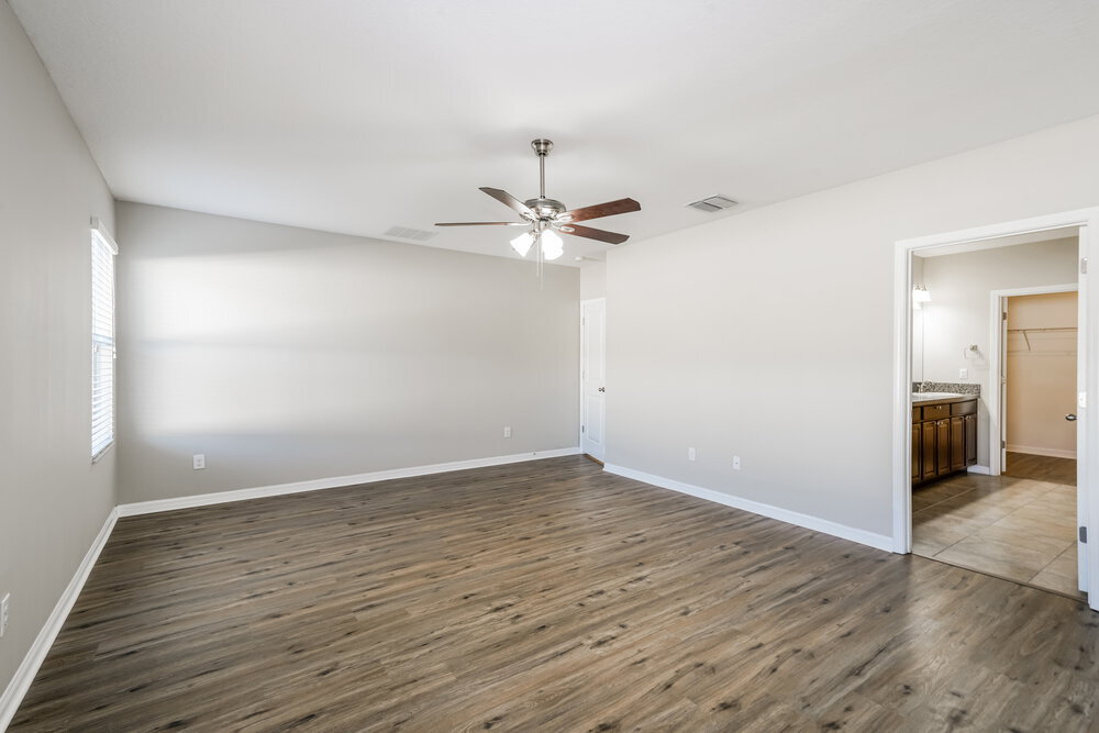 Building Photo - 3083 Kresterbrooke Ln