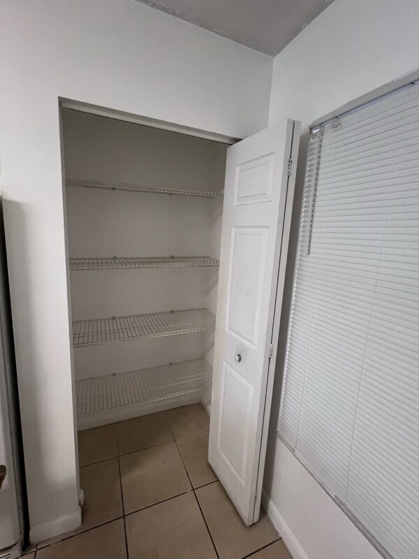 Building Photo - 1311 Emerald Terrace