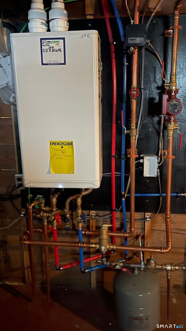 Building Photo - 53 Nordstrand Ave