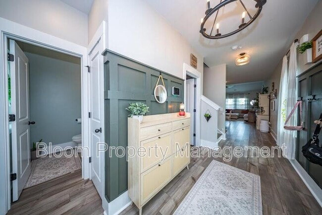 Building Photo - 5008 Cedar Brush Ct