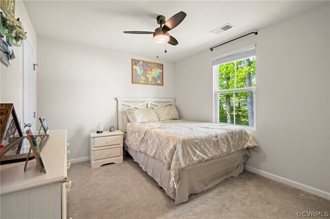 Building Photo - 21012 Baileys Grove Dr