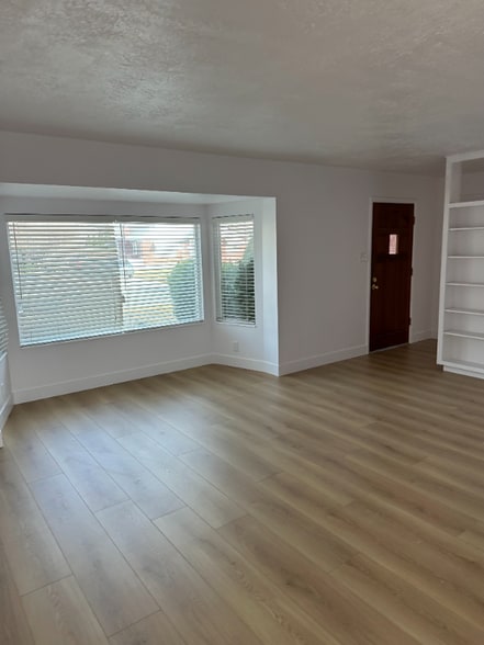 Building Photo - 3540 Christine St