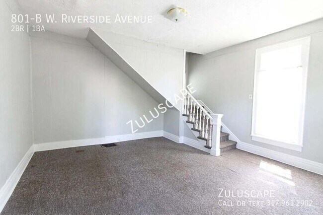 Building Photo - 801 W. Riverside Unit B / 2 bedroom 1 bath...