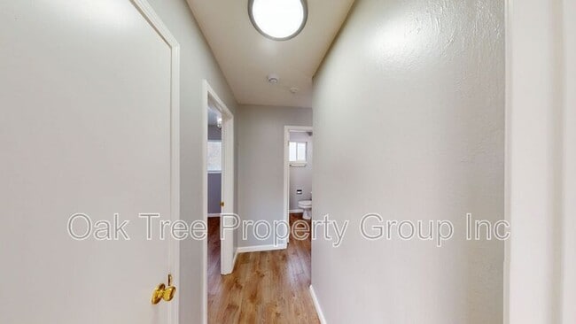 Building Photo - 625 F St