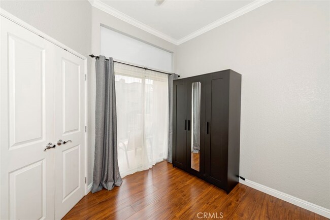 Building Photo - 21117 Aqua-