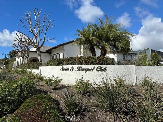 Building Photo - 26482 Aracena Dr