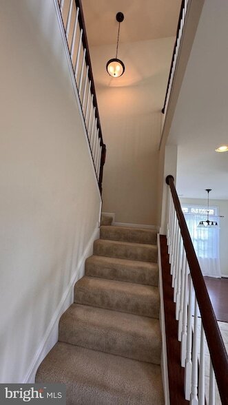 Building Photo - 110 Gate Stone Ln