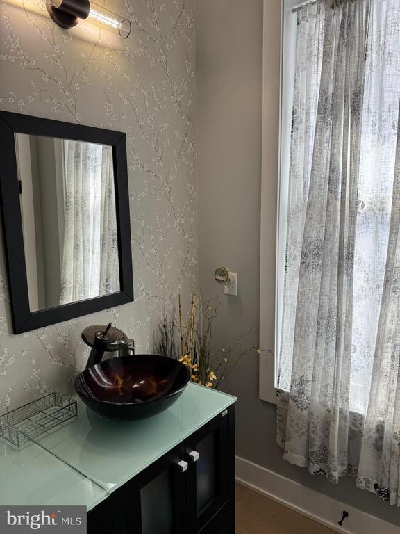 Building Photo - 125 Maggie Ln