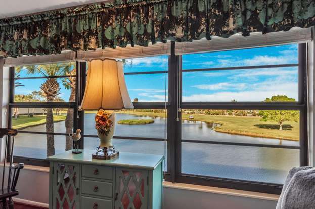 Building Photo - 33 Plantation Dr