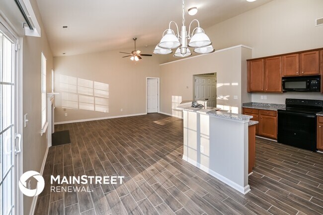 Building Photo - 11348 Breezehill Ln