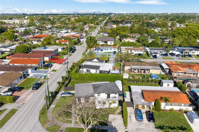 Building Photo - 2801 SW 106th Ave