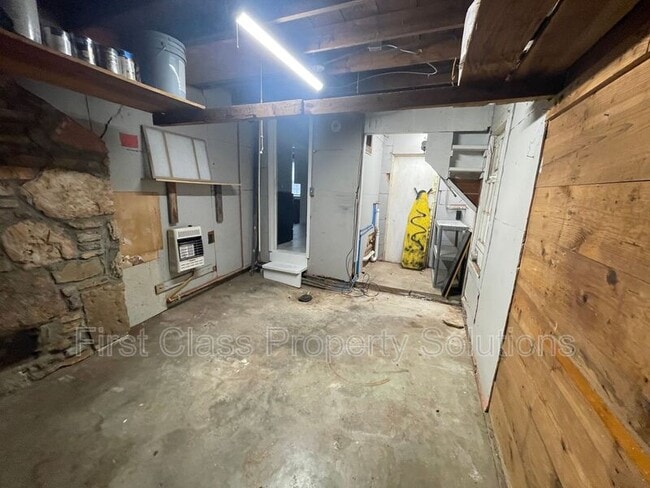 Building Photo - 1126 NW 55th St