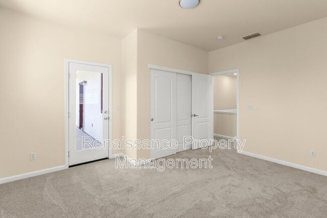 Building Photo - 785 Ellerbrook St