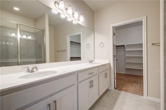 Building Photo - 12917 Leatherback Ln