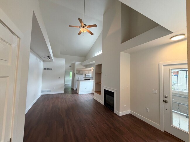 Building Photo - Remodeled Top-Level Condo in Pool Community Near Shopping & Dining
