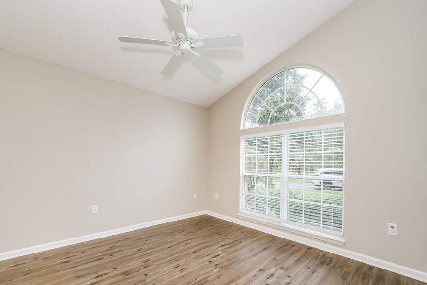 Building Photo - 2459 Woodstork Ct