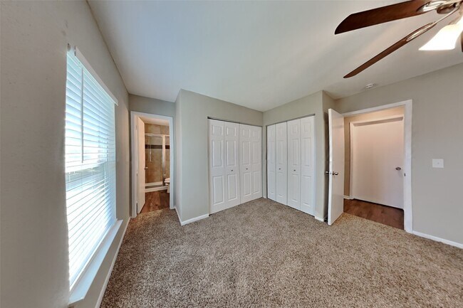 Building Photo - 18038 Green Hazel Ct
