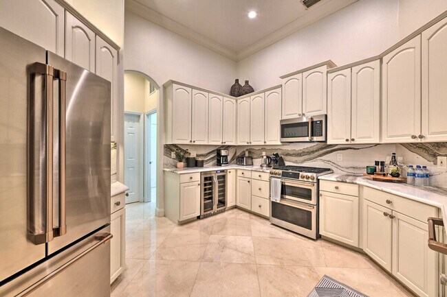 Building Photo - 7510 Camden Harbour Dr