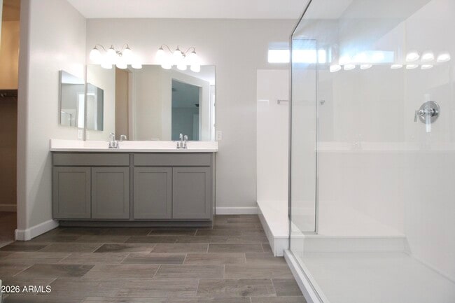 Building Photo - 38184 W Santa Monica Ave