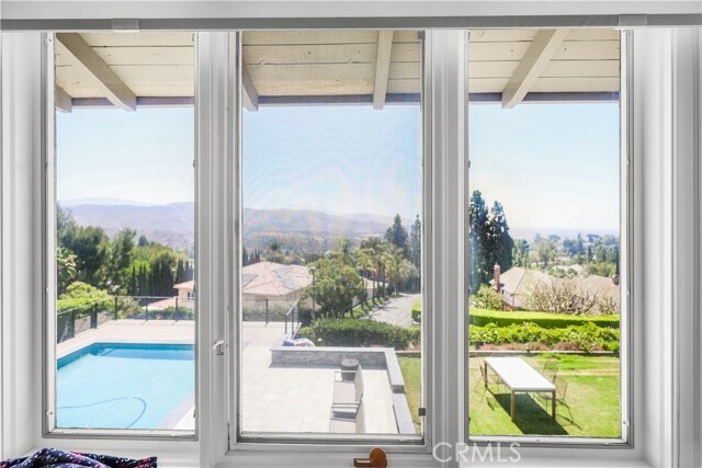 Building Photo - 11172 Hunting Horn Dr