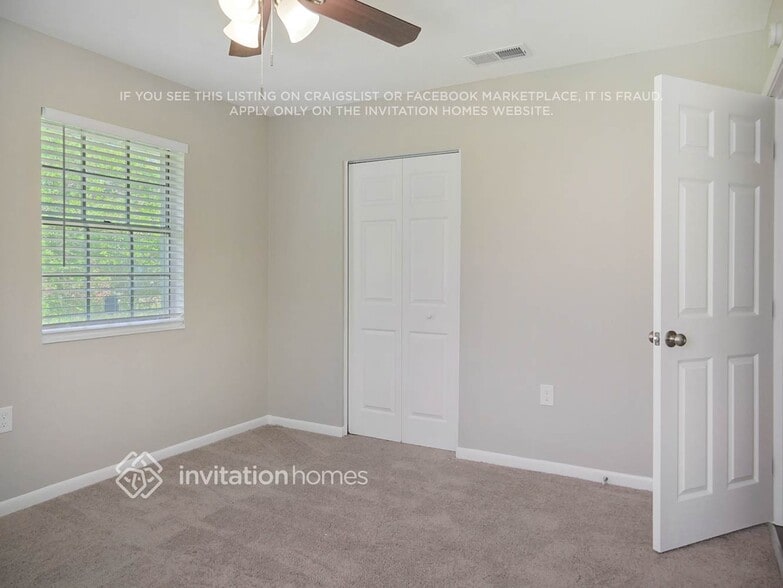 Building Photo - 4085 Brewer Dr SW