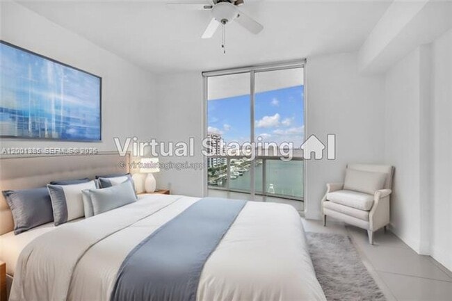 Building Photo - 7900 Harbor Island Dr