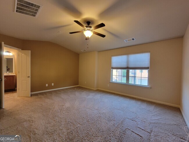 Building Photo - 2334 Attewood Dr