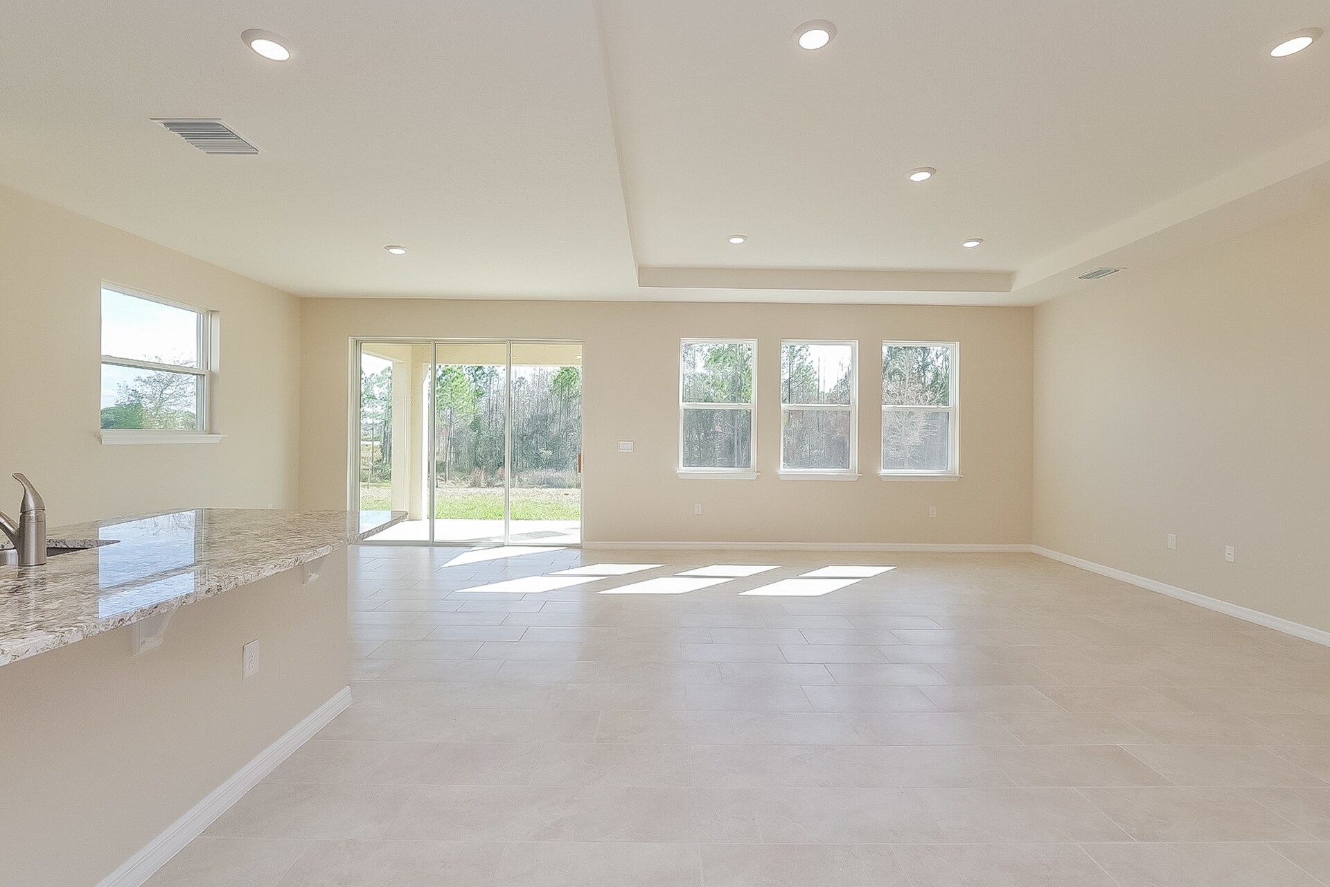Building Photo - 5215 Tannin Ln