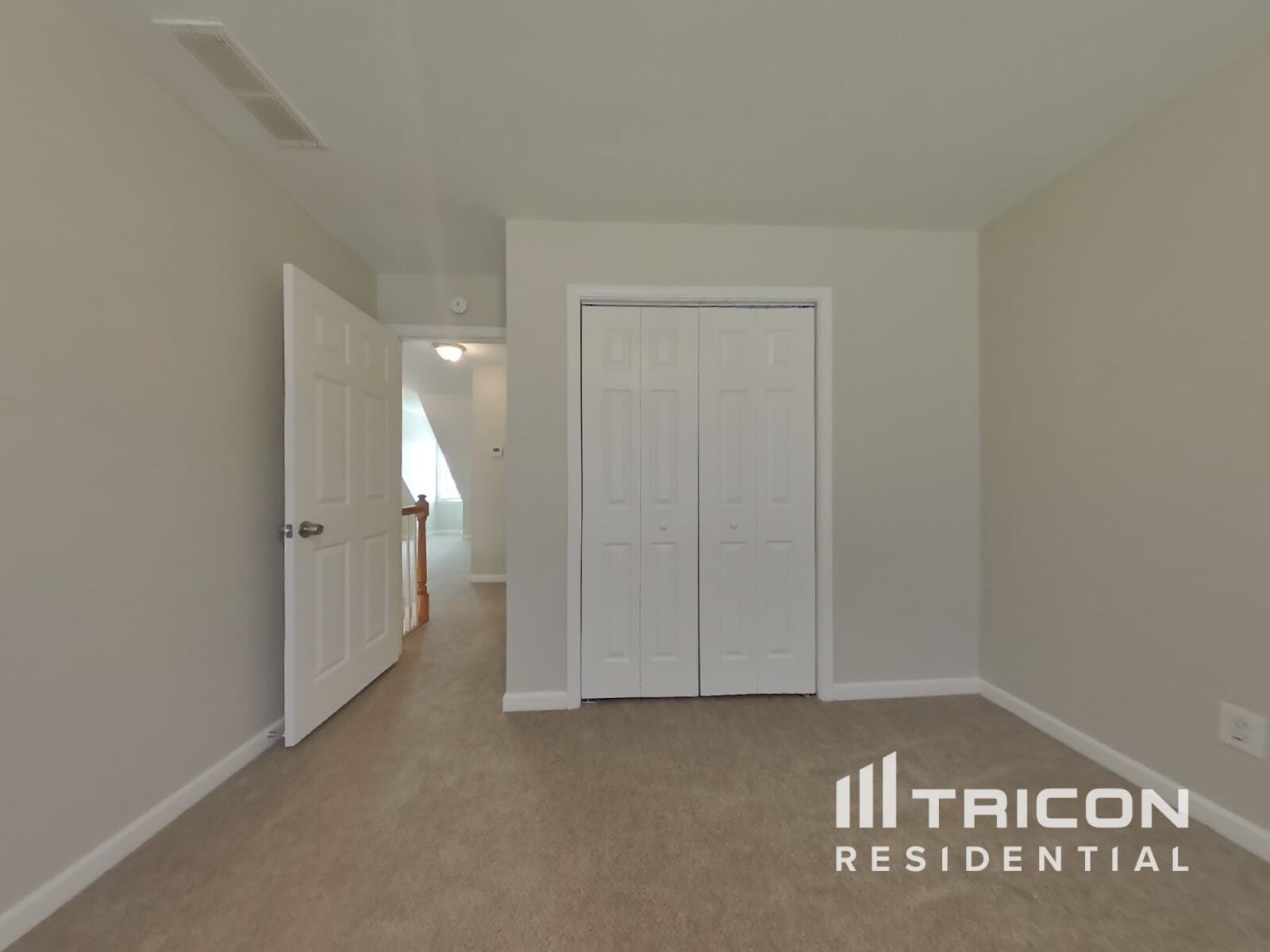 Building Photo - 15 Stiles Fairway NW