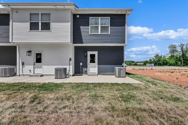 Building Photo - 358 Front Rdg Cir
