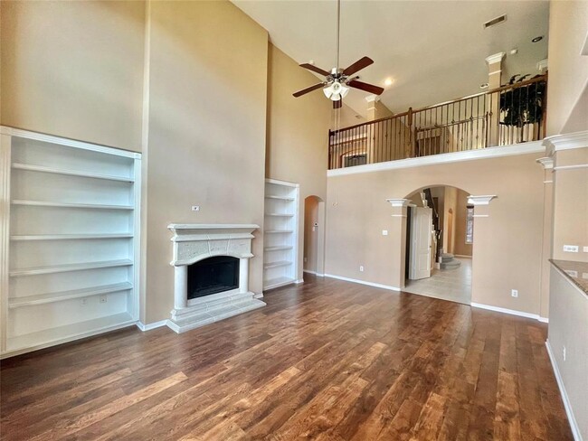 Building Photo - 26730 Wolfs Hill Ln