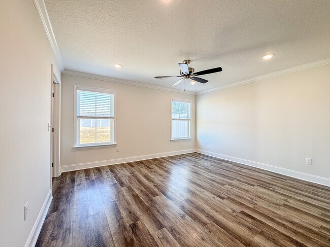 Building Photo - 305A Freight Train Trl