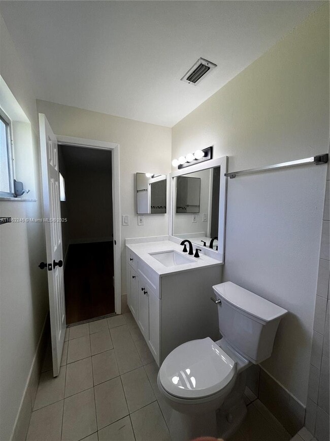 Building Photo - 11777 SW 108th Ln