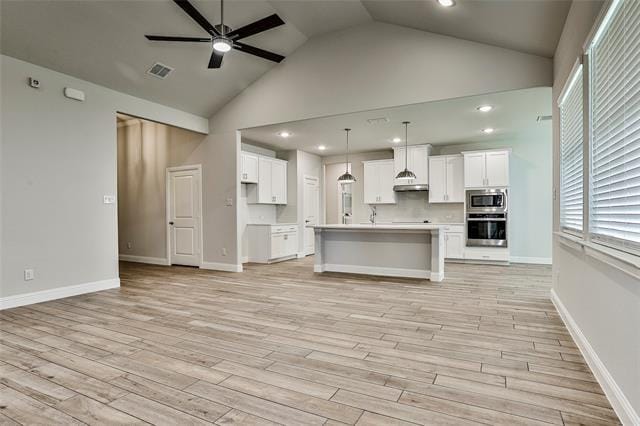 Building Photo - 228 Gardenia Dr