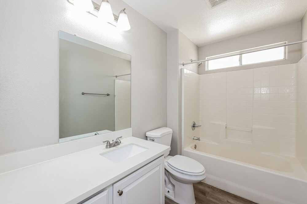 Building Photo - 6471 Brook Cottage Ln