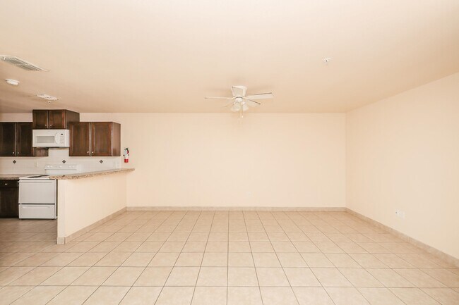 Building Photo - 2119 S Ejido Ave