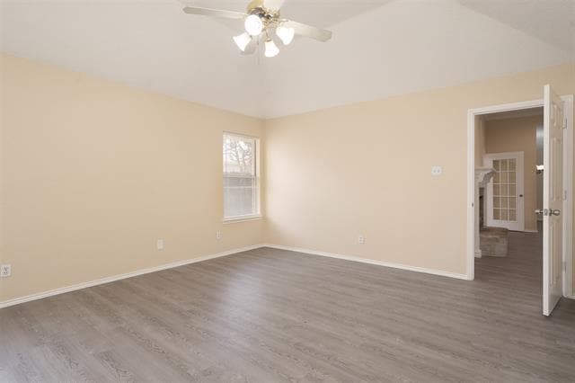 Building Photo - 733 Windridge Ln