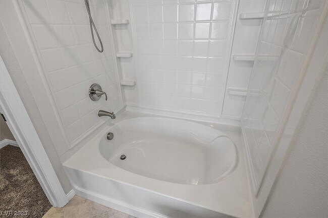 Building Photo - 2388 Bellinzona Pl