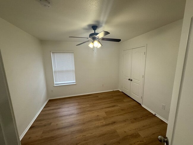 Building Photo - 4212 Agate Dr